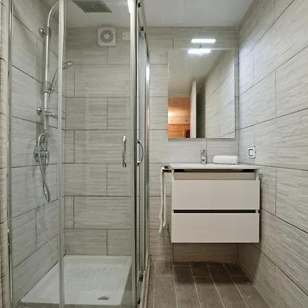 Grazia Villa *